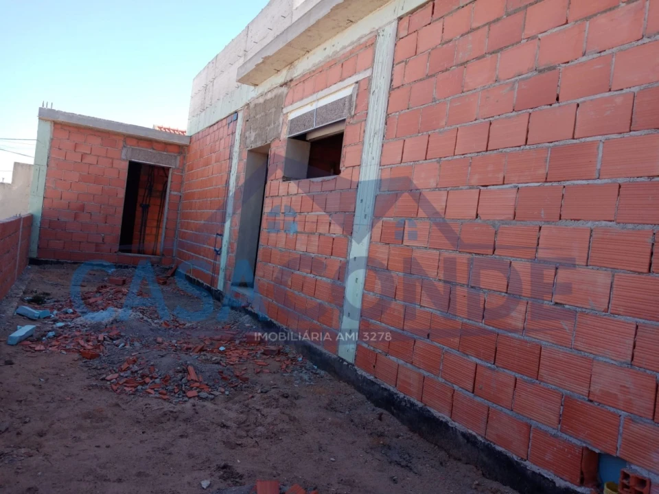 Moradia T4 para Venda em Fernao Ferro Foto 1