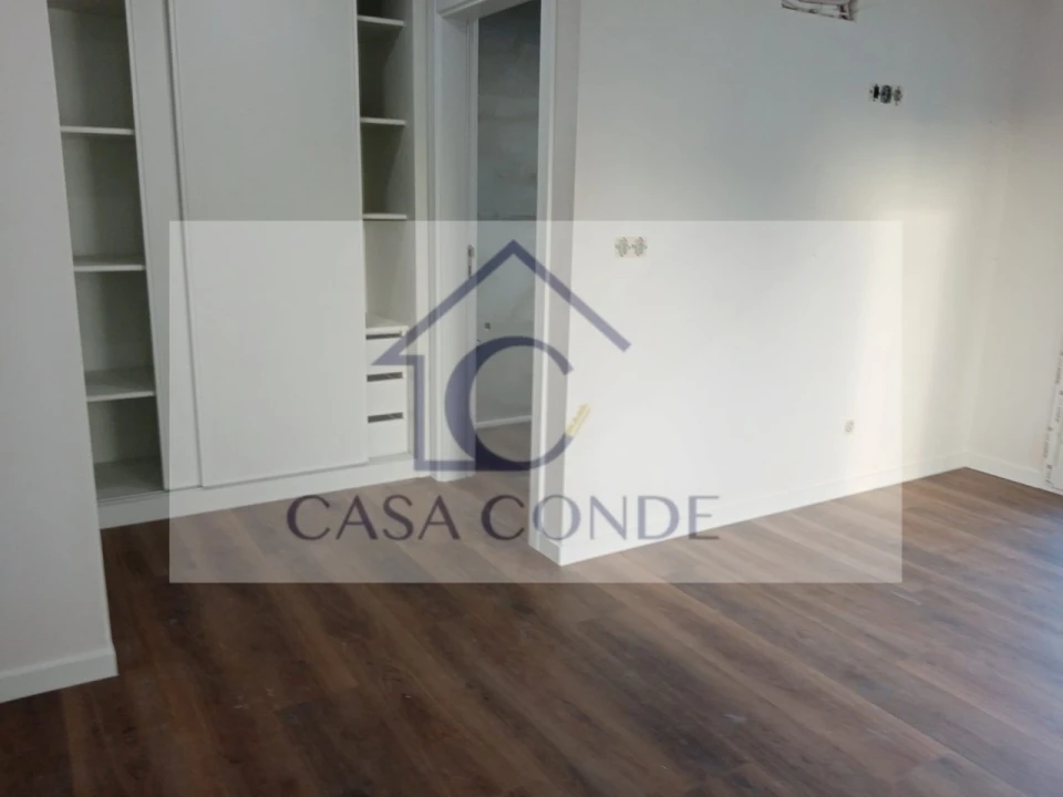 Moradia T4 para Venda em Fernao Ferro Foto 5