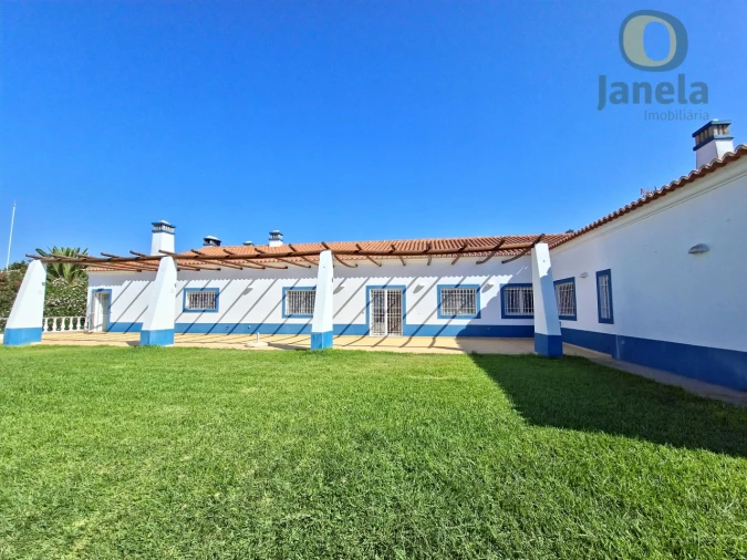 Quinta T7 para Venda em Ferreira do Alentejo e Canhestros Foto 2