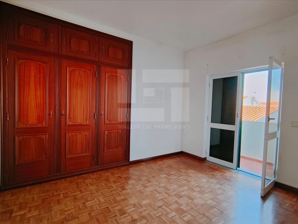 Moradia T4 para Venda em Vila Nova de São Bento e Vale de Vargo Foto 13