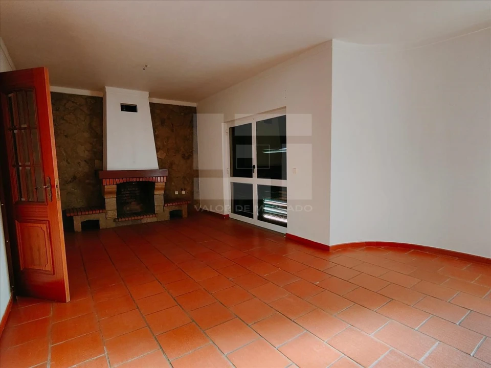 Moradia T4 para Venda em Vila Nova de São Bento e Vale de Vargo Foto 18