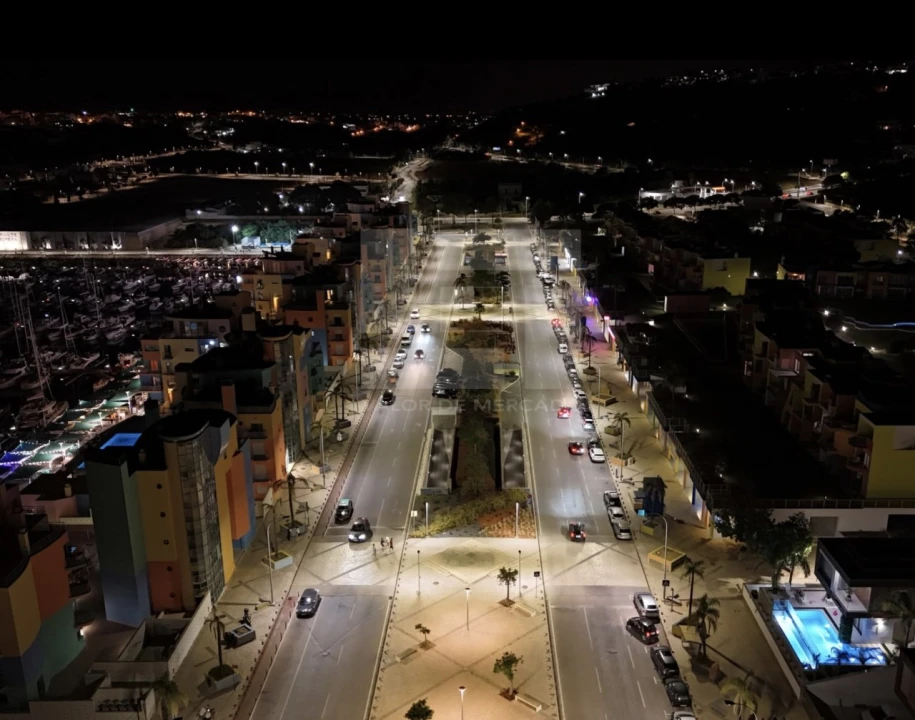 Negócio para Venda em Albufeira e Olhos de Água Foto 6