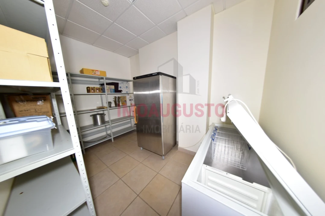 Loja para Venda em Guarda Foto 8