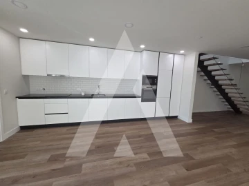 Moradia T4 para Venda em Aradas