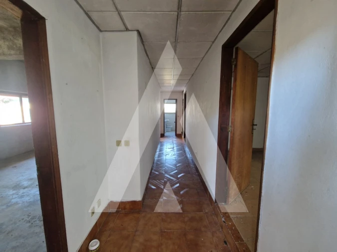 Moradia T5 para Venda em Santa Clara e Castelo Viegas Foto 13