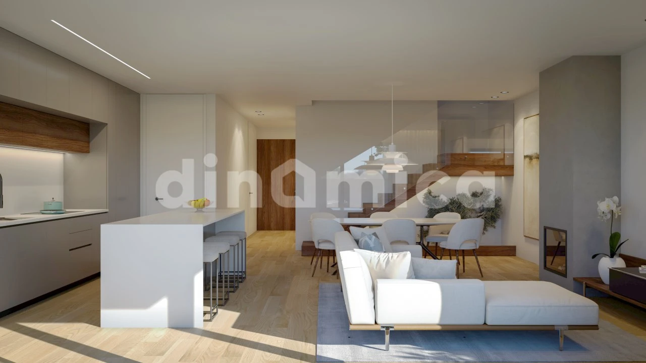 Moradia T3 para Venda em Ruivães e Novais Foto 8