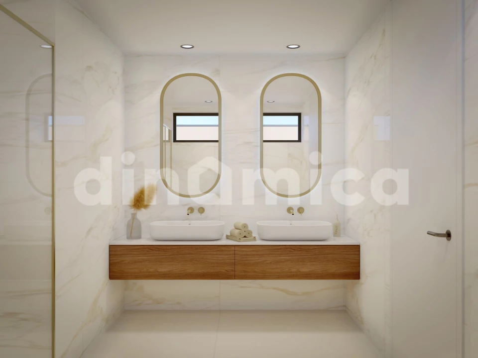 Moradia T3 para Venda em Ruivães e Novais Foto 1