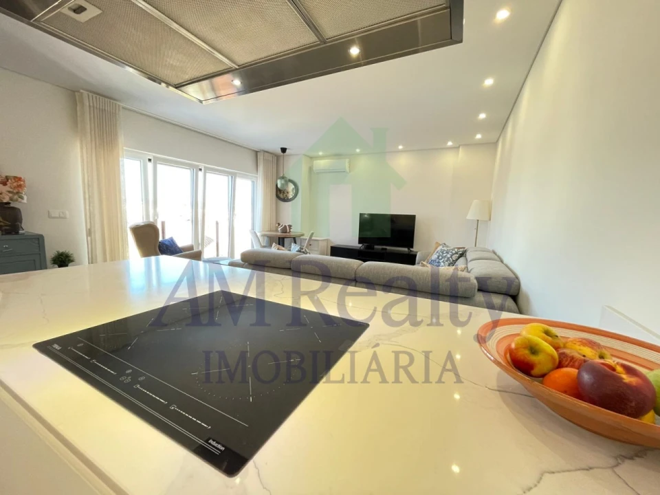 Apartamento T2 para Venda em Bombarral e Vale Covo Foto 18