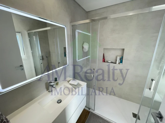 Apartamento T2 para Venda em Bombarral e Vale Covo Foto 4