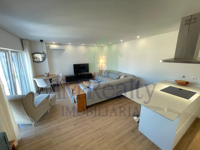 Apartamento T2 para Venda em Bombarral e Vale Covo Foto 13