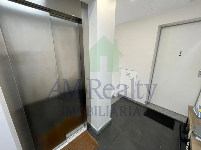 Apartamento T2 para Venda em Bombarral e Vale Covo Foto 23