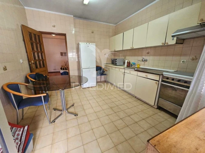Apartamento T3 para Venda em Rio Tinto Foto 3