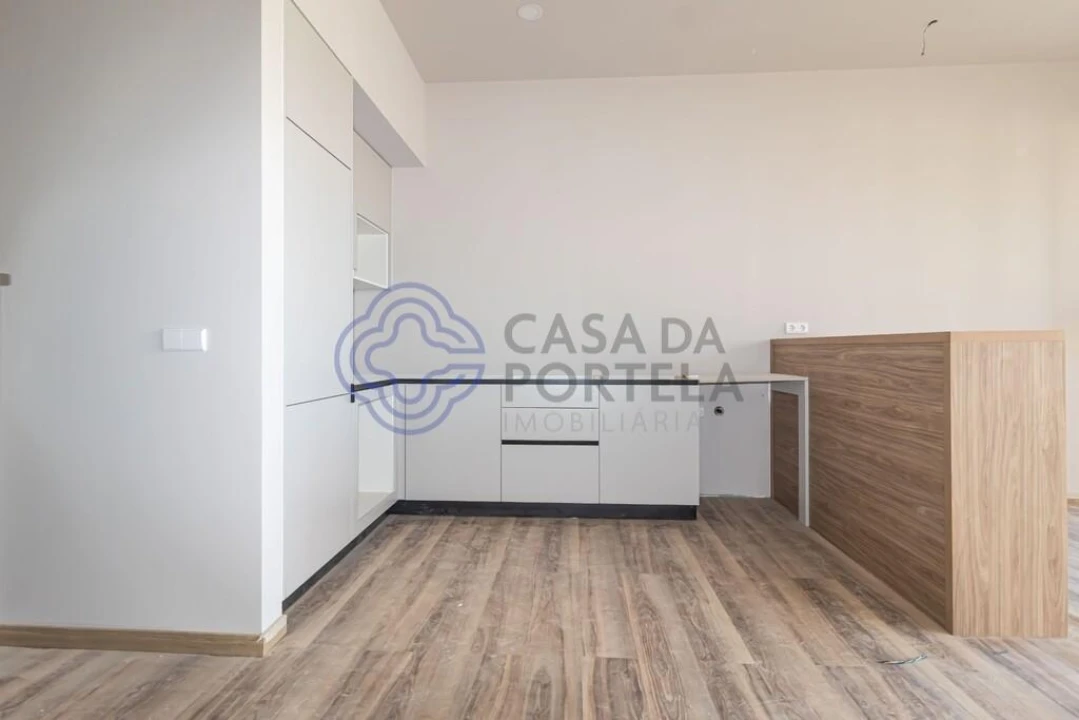 Apartamento T2 para Venda em Mozelos Foto 24