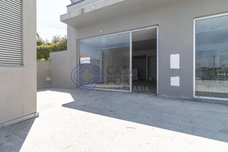 Apartamento T2 para Venda em Mozelos Foto 17