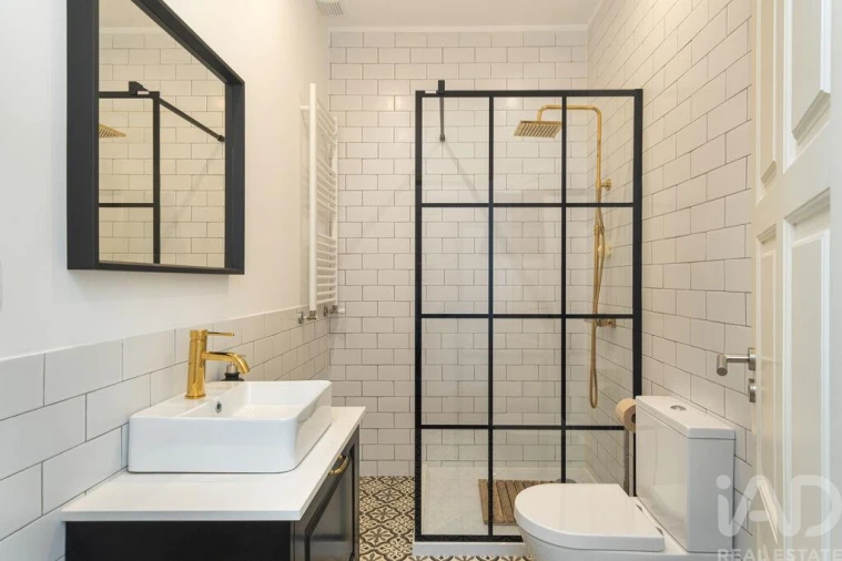 Moradia T4 para Venda em Esqueiros, Nevogilde e Travassós Foto 15