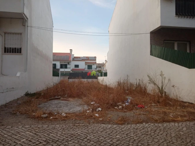 Terreno para Venda em Baixa da Banheira e Vale da Amoreira Foto 2