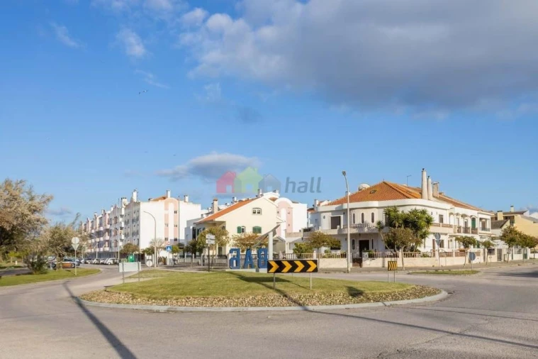 Terreno para Venda em Samouco Foto 6