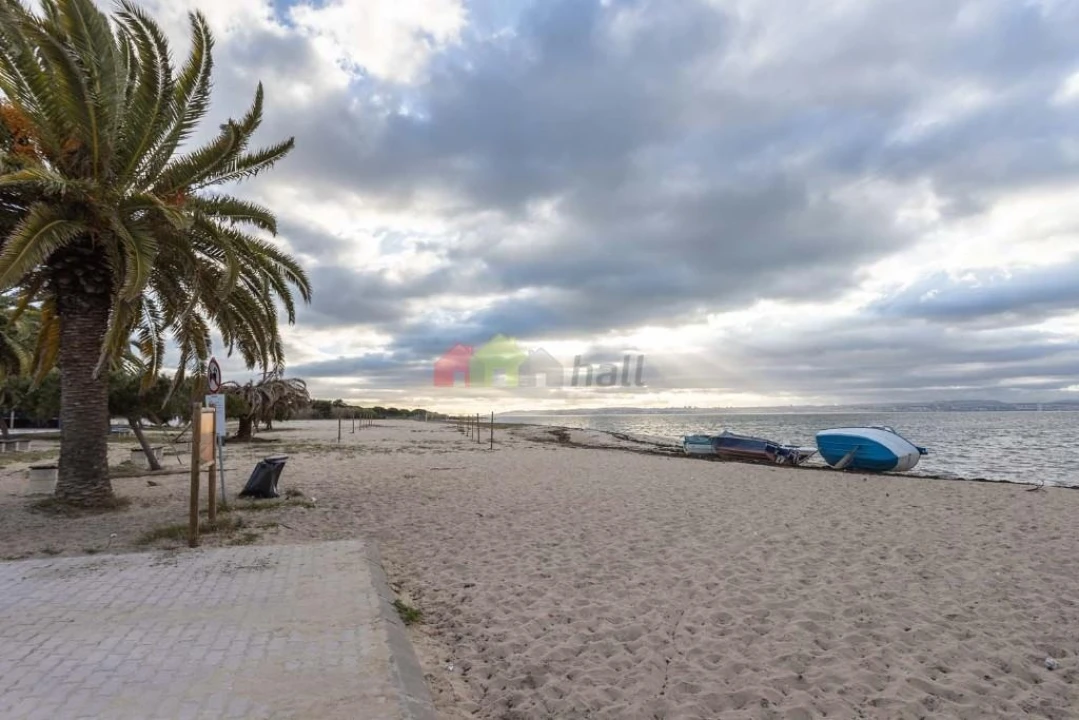 Terreno para Venda em Samouco Foto 11