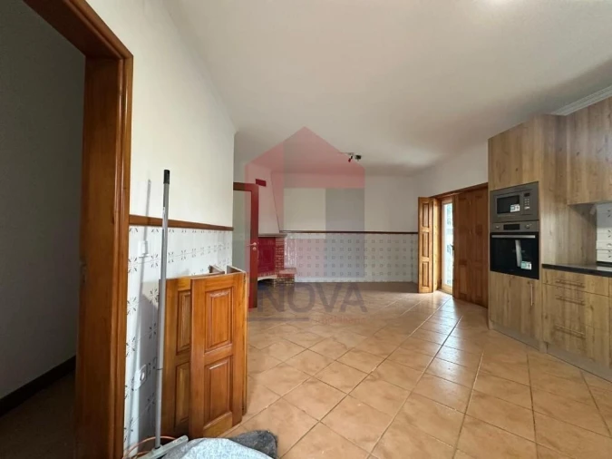 Moradia T3 para Venda em Nine Foto 4