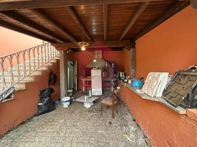 Moradia T3 para Venda em Nine Foto 19