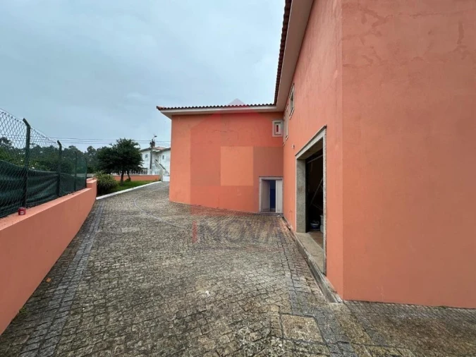 Moradia T3 para Venda em Nine Foto 17