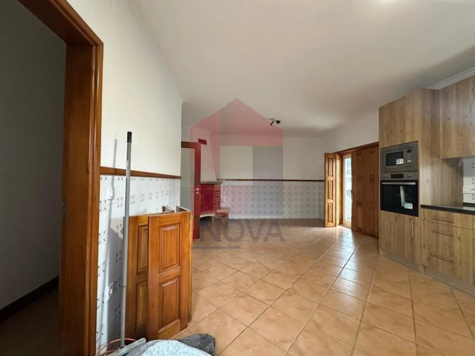 Moradia T3 para Venda em Nine Foto 4