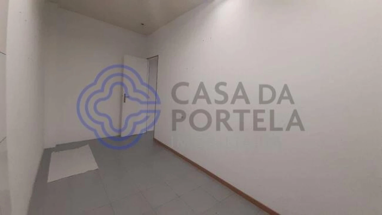 Loja para Venda em Montijo e Afonsoeiro Foto 3