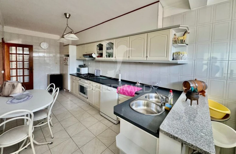 Apartamento T3 para Venda em Ponte Foto 3