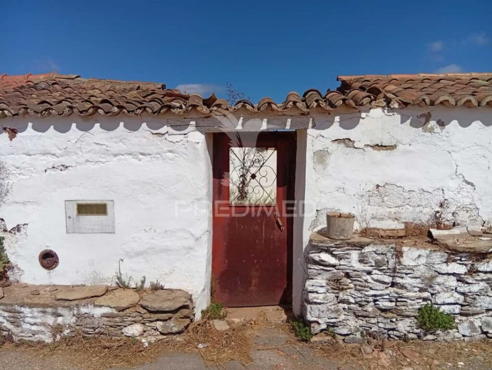 Moradia T5 para Venda em Reliquias Foto 14