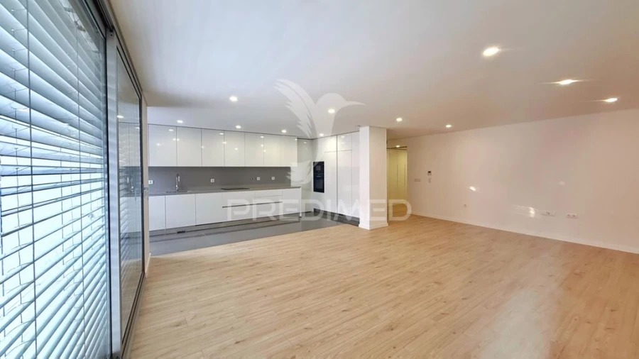 Apartamento T3 para Venda em Azurem Foto 2