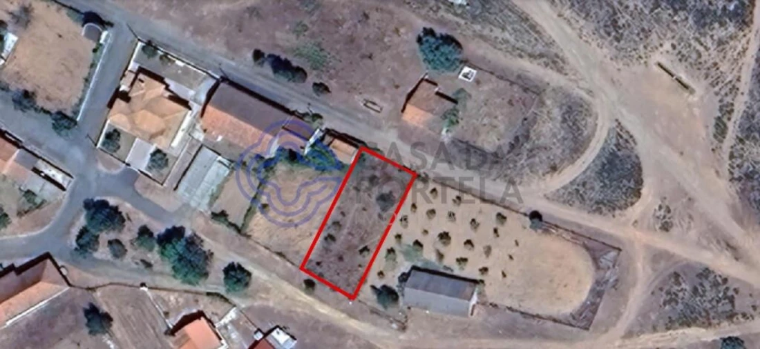 Terreno para Venda em Pinelo Foto 2