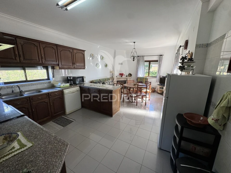 Moradia T6 para Venda em São João da Ribeira e Ribeira de São João Foto 13