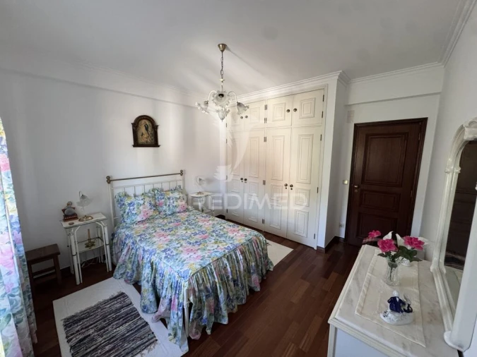 Moradia T6 para Venda em São João da Ribeira e Ribeira de São João Foto 18