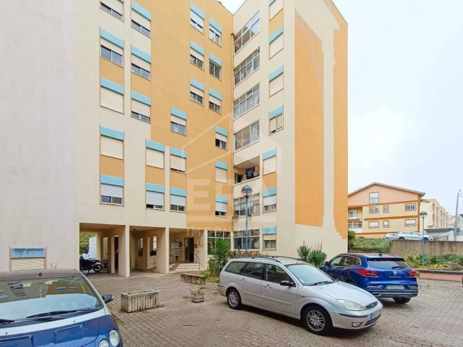 Apartamento T3 para Venda em Esgueira Foto 2