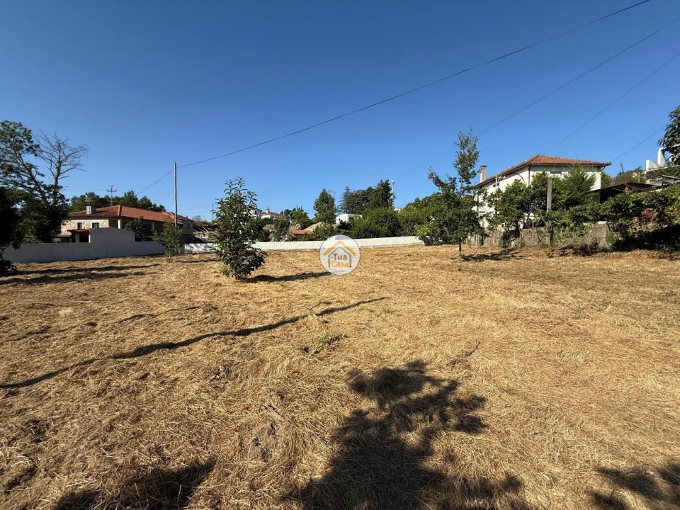 Terreno para Venda em Pedreira, Rande e Sernande Foto 9