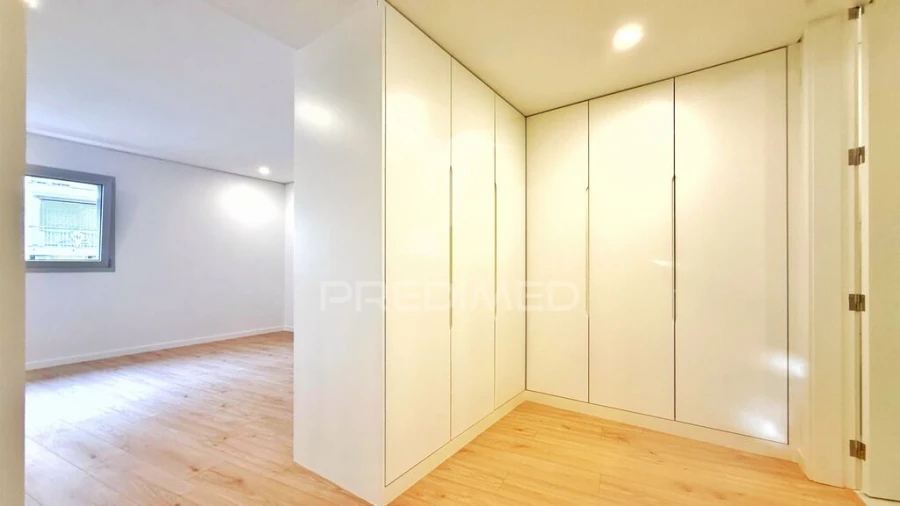 Apartamento T3 para Venda em Azurem Foto 16