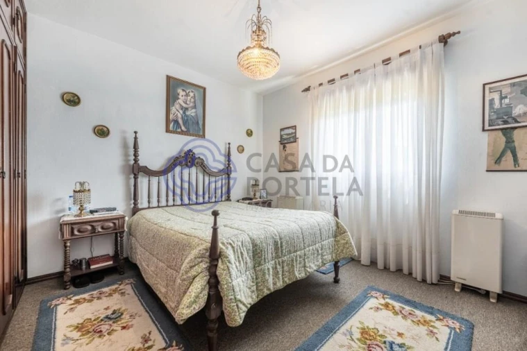 Moradia T3 para Venda em Vilar de Ferreiros Foto 16