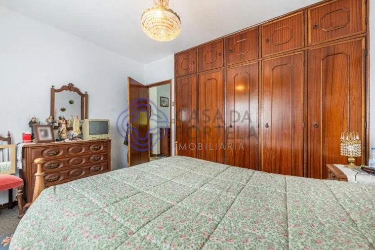 Moradia T3 para Venda em Vilar de Ferreiros Foto 17