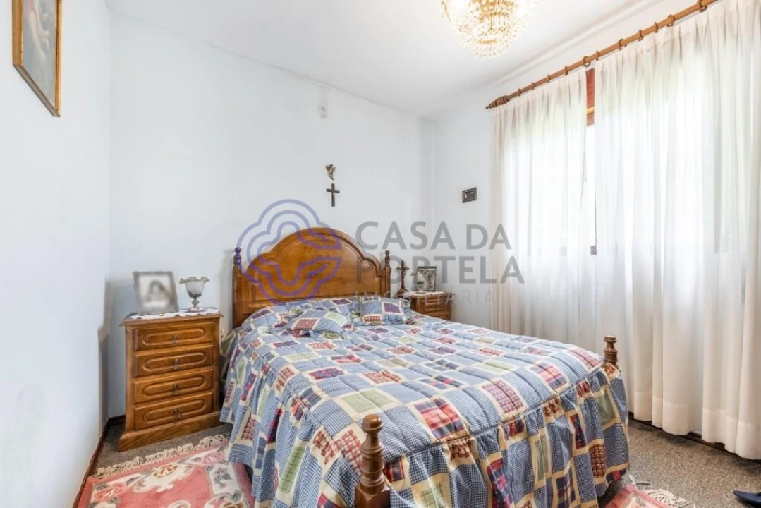 Moradia T3 para Venda em Vilar de Ferreiros Foto 19