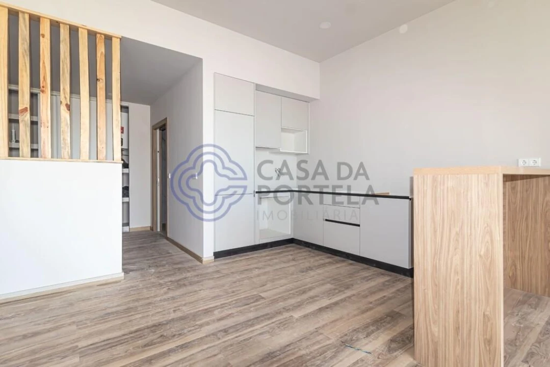 Apartamento T1 para Venda em Mozelos Foto 23