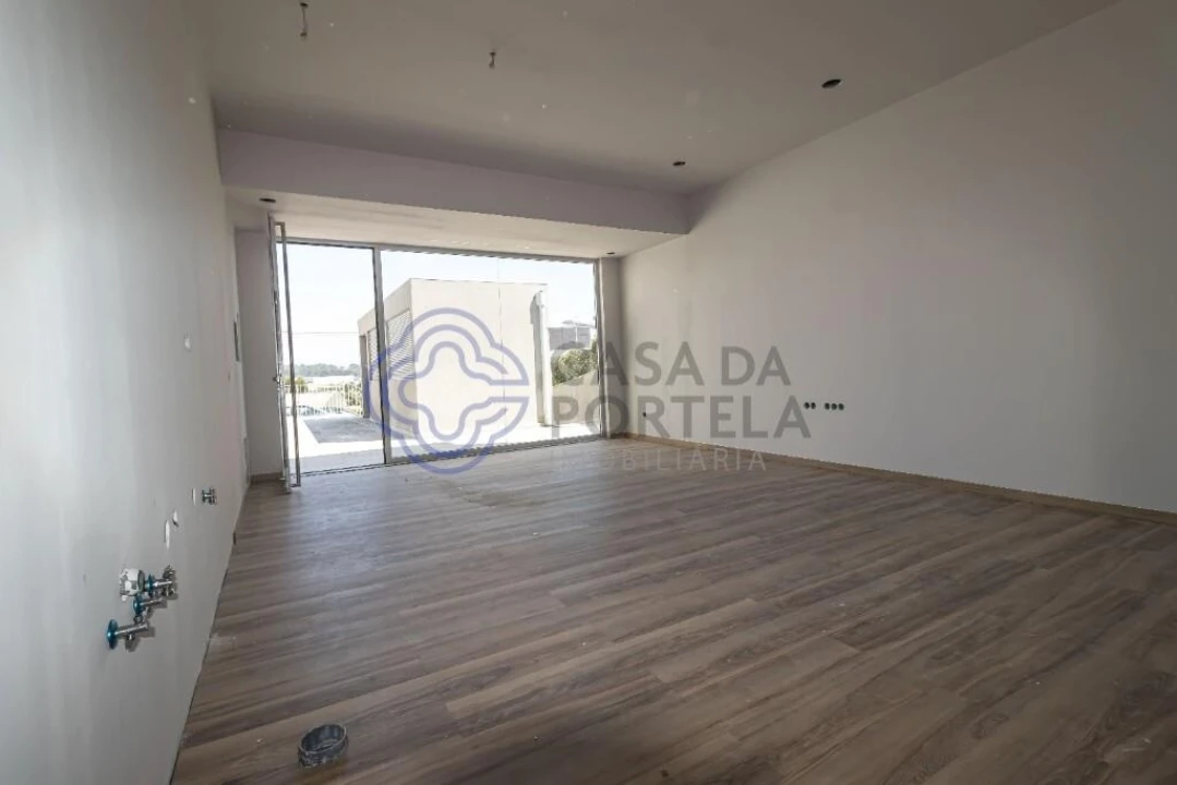 Apartamento T1 para Venda em Mozelos Foto 9