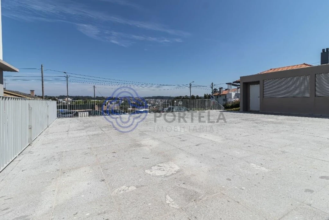 Apartamento T1 para Venda em Mozelos Foto 19