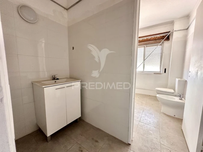 Prédio para Venda em Póvoa de Santa Iria e Forte da Casa Foto 10