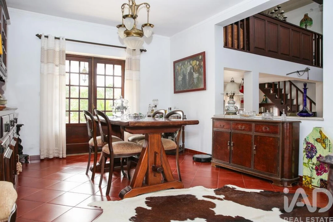 Moradia T4 para Venda em Reguengo Grande Foto 13