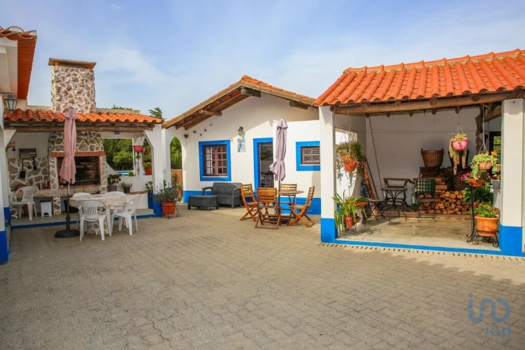 Moradia T4 para Venda em Reguengo Grande Foto 9