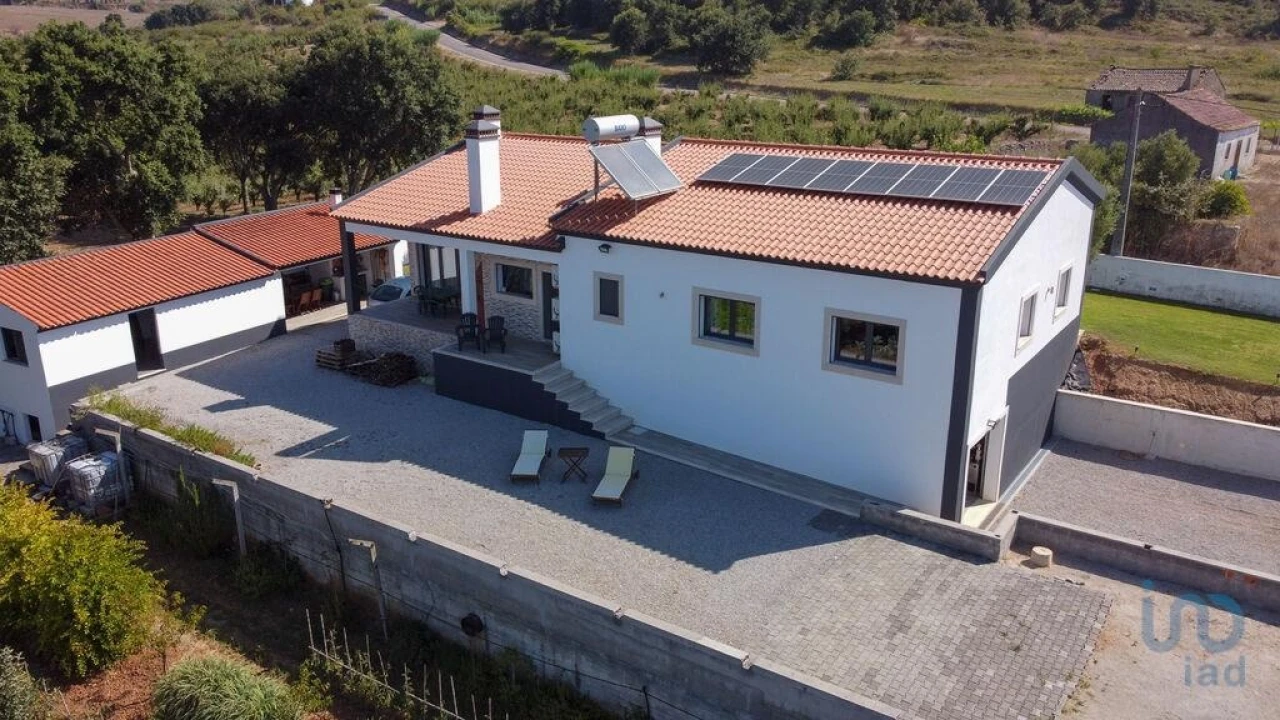 Moradia T3 para Venda em Carvalhal Foto 11