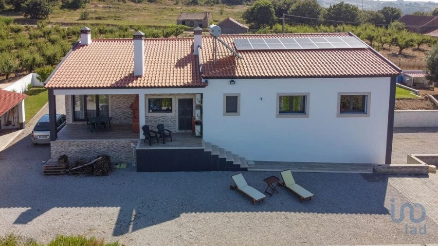 Moradia T3 para Venda em Carvalhal Foto 9