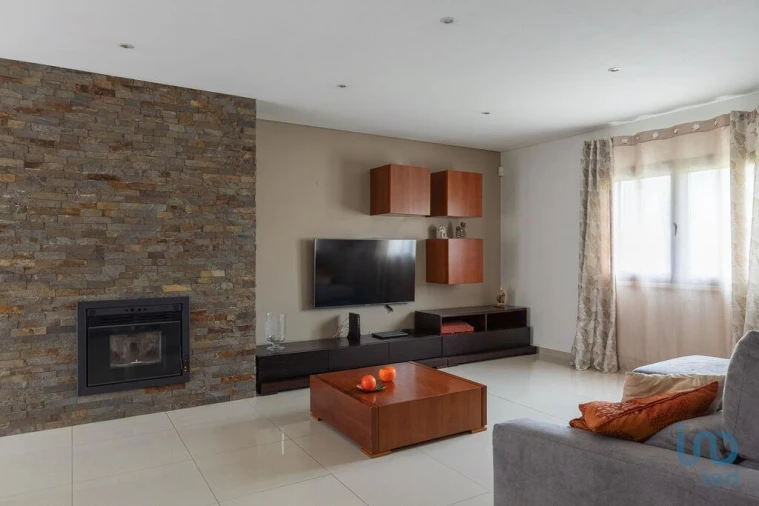 Moradia T3 para Venda em Carvalhal Foto 13