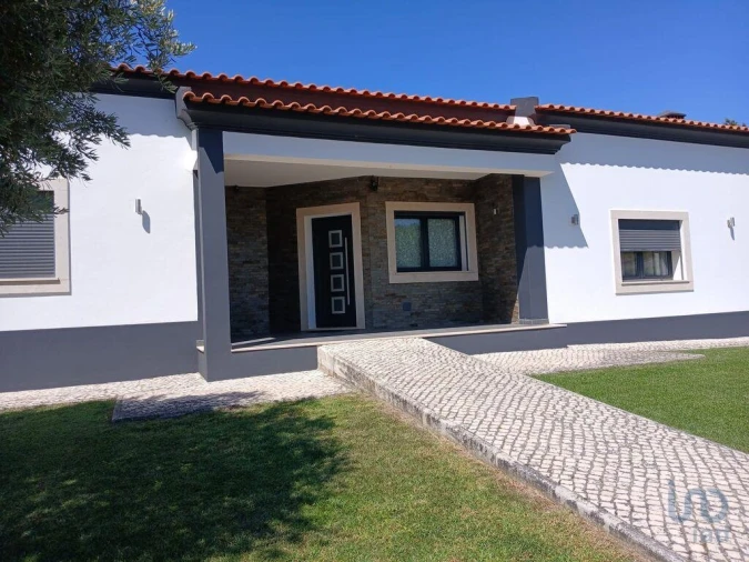 Moradia T3 para Venda em Carvalhal Foto 4