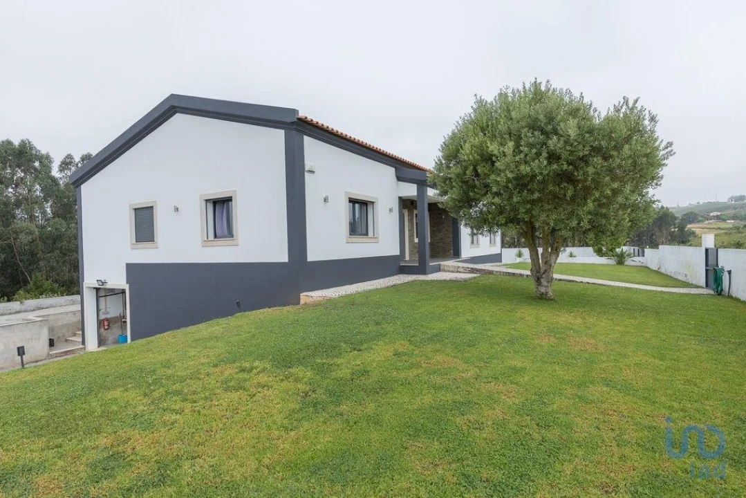 Moradia T3 para Venda em Carvalhal Foto 6